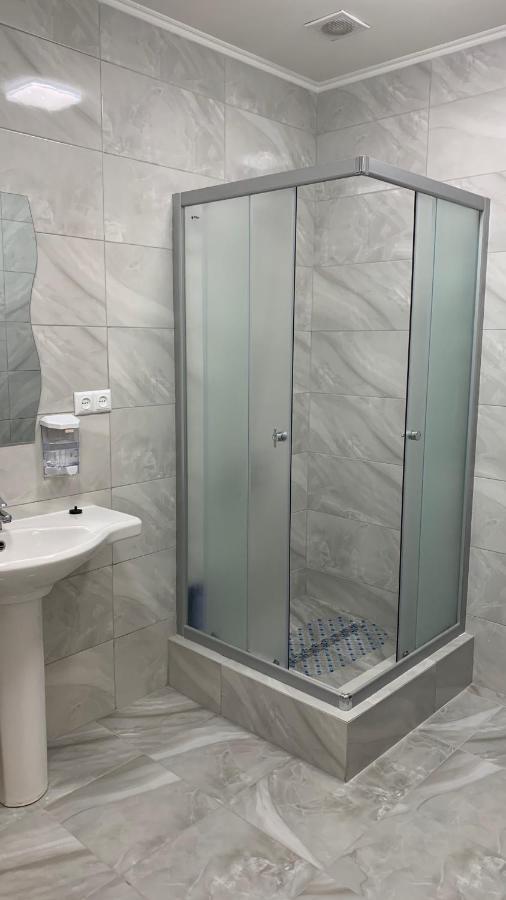 Hostel Koleso Odessa Eksteriør billede